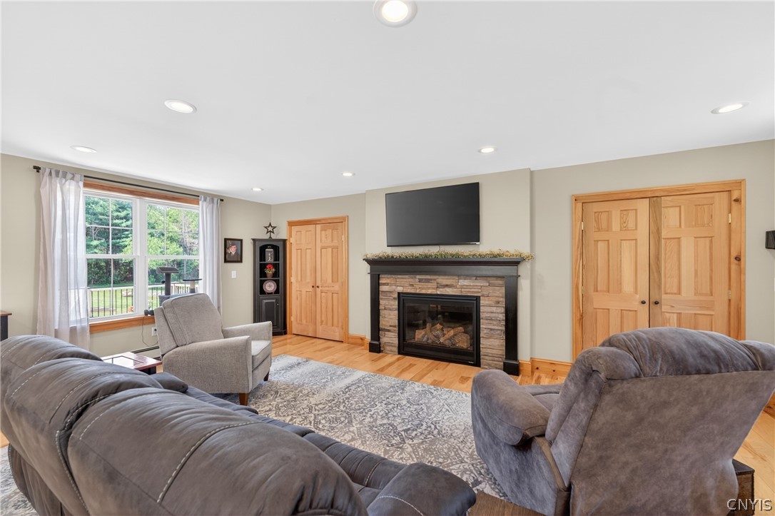 7101 Ives Road Marcy, NY 13403 - Photo 18 of 50