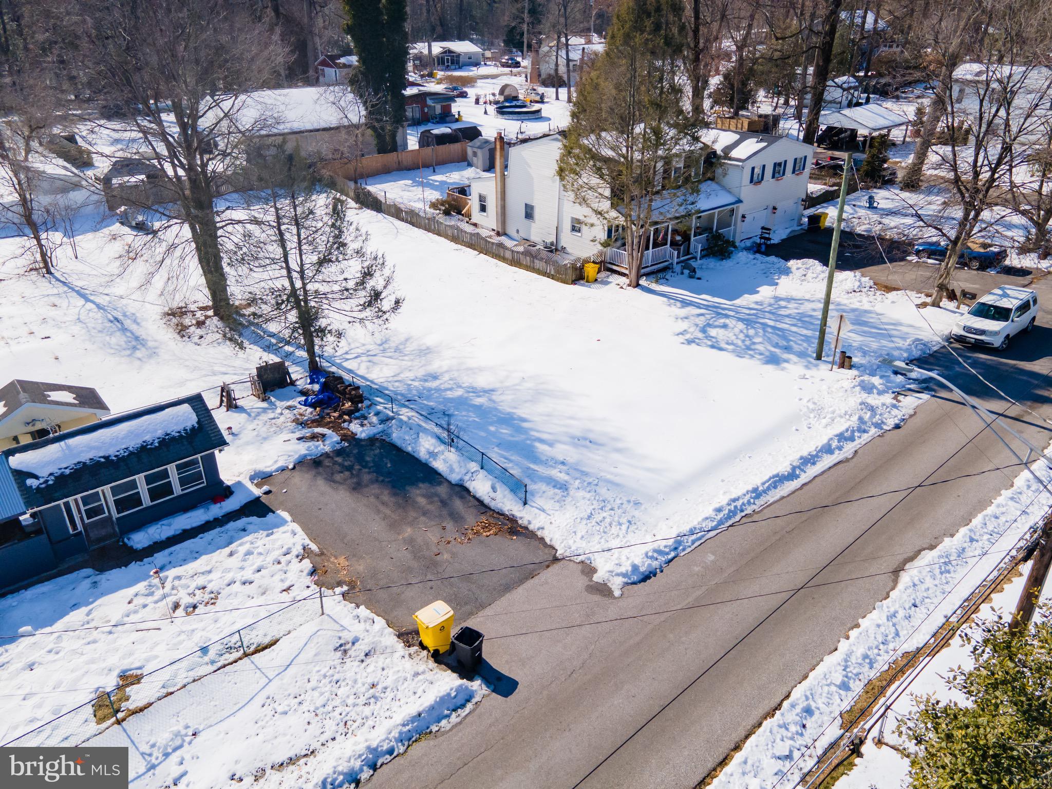 1933 Arundel Road Pasadena, MD 21122 - Photo 4 of 28 a picture of a city view