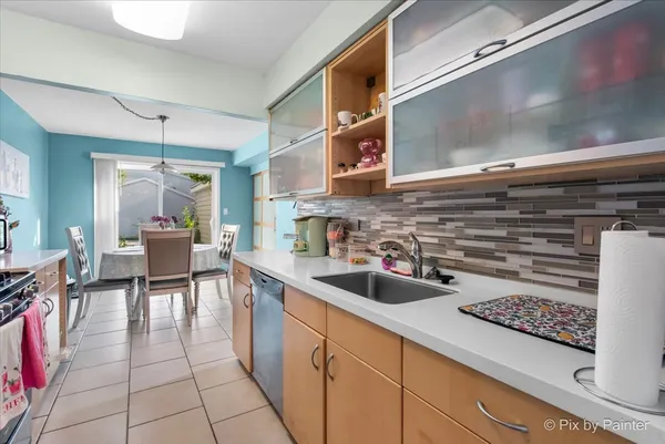 $339,000 | 712 Scarborough Circle, Unit 712, Hoffman Estates, IL 60169