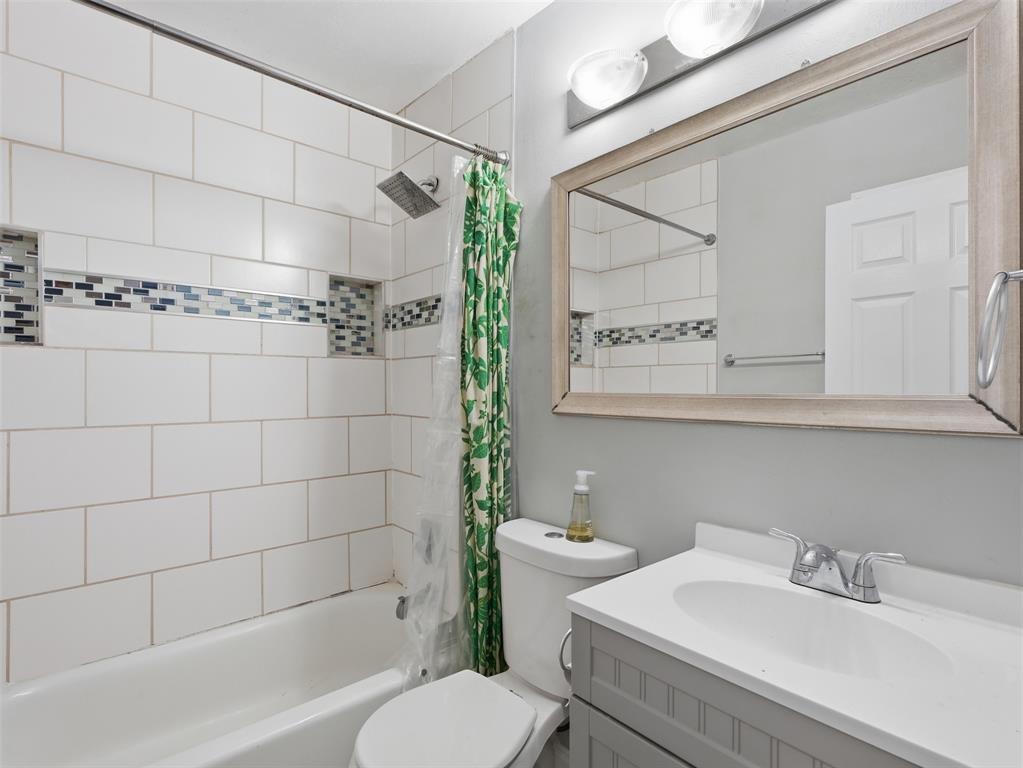 911 Reverchon Drive Dallas, TX 75211 - Photo 17 of 22 Gallery Image 17