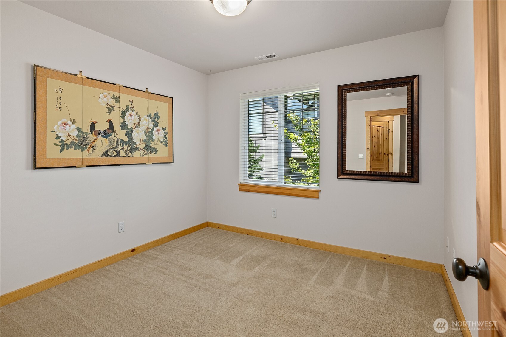 200 Clearwater Loop, Unit 1 Ronald, WA 98940 - Photo 24 of 40 a view of an empty room with a window