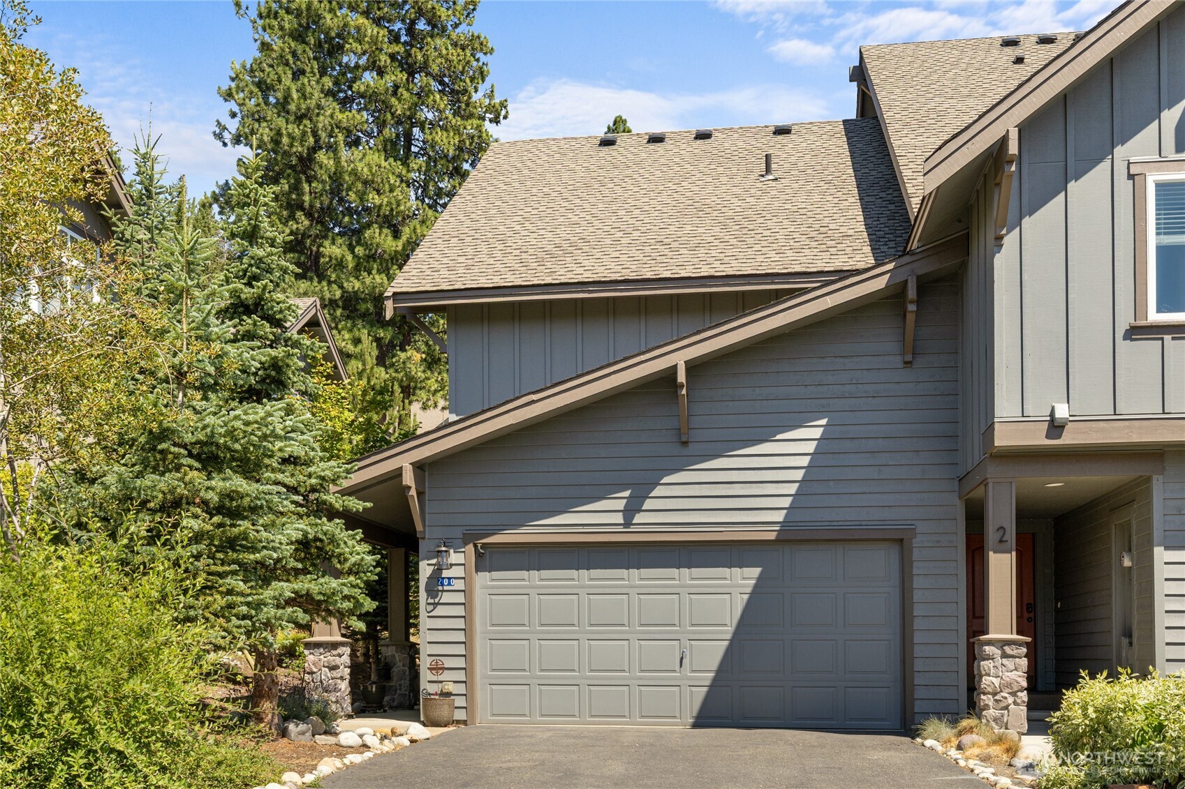 200 Clearwater Loop, Unit 1 Ronald, WA 98940 - Photo 3 of 40 a view of outdoor space and yard