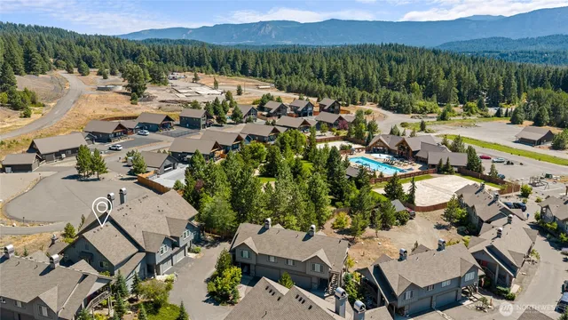 an aerial view of multiple house