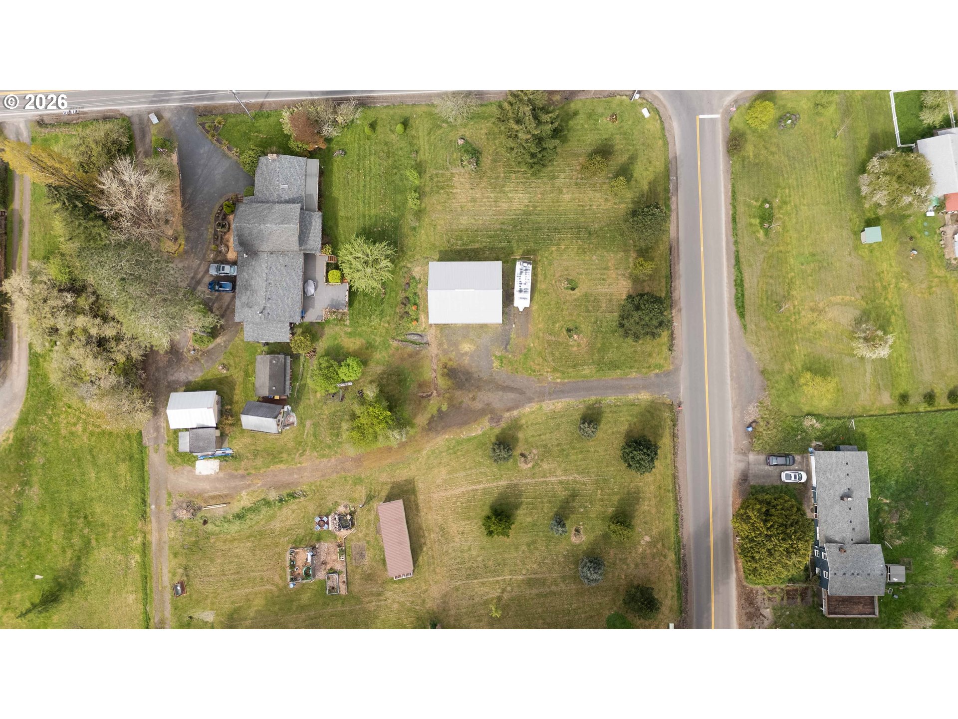 107 Bodine Road Kelso, WA 98626 - Photo 9 of 15 a bathroom view