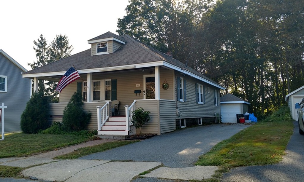 44 Endicott Road Stoneham, MA 02180 - Photo 1 of 13 Gallery Image 1