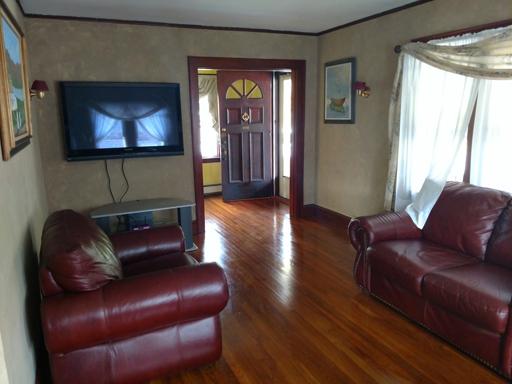 44 Endicott Road Stoneham, MA 02180 - Photo 8 of 13 Gallery Image 8