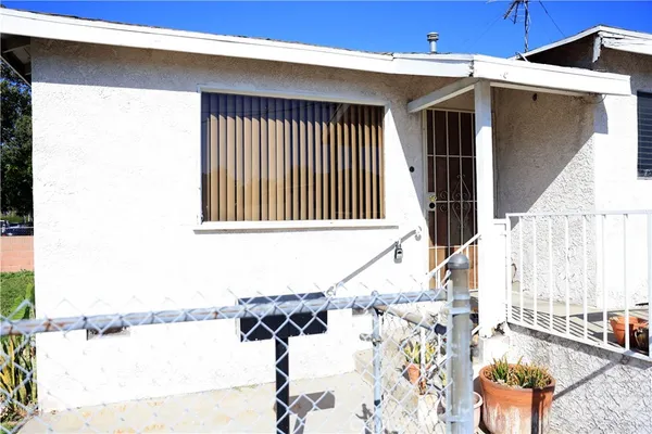 $680,000 | 13942 Anderson Street, Paramount, CA 90723