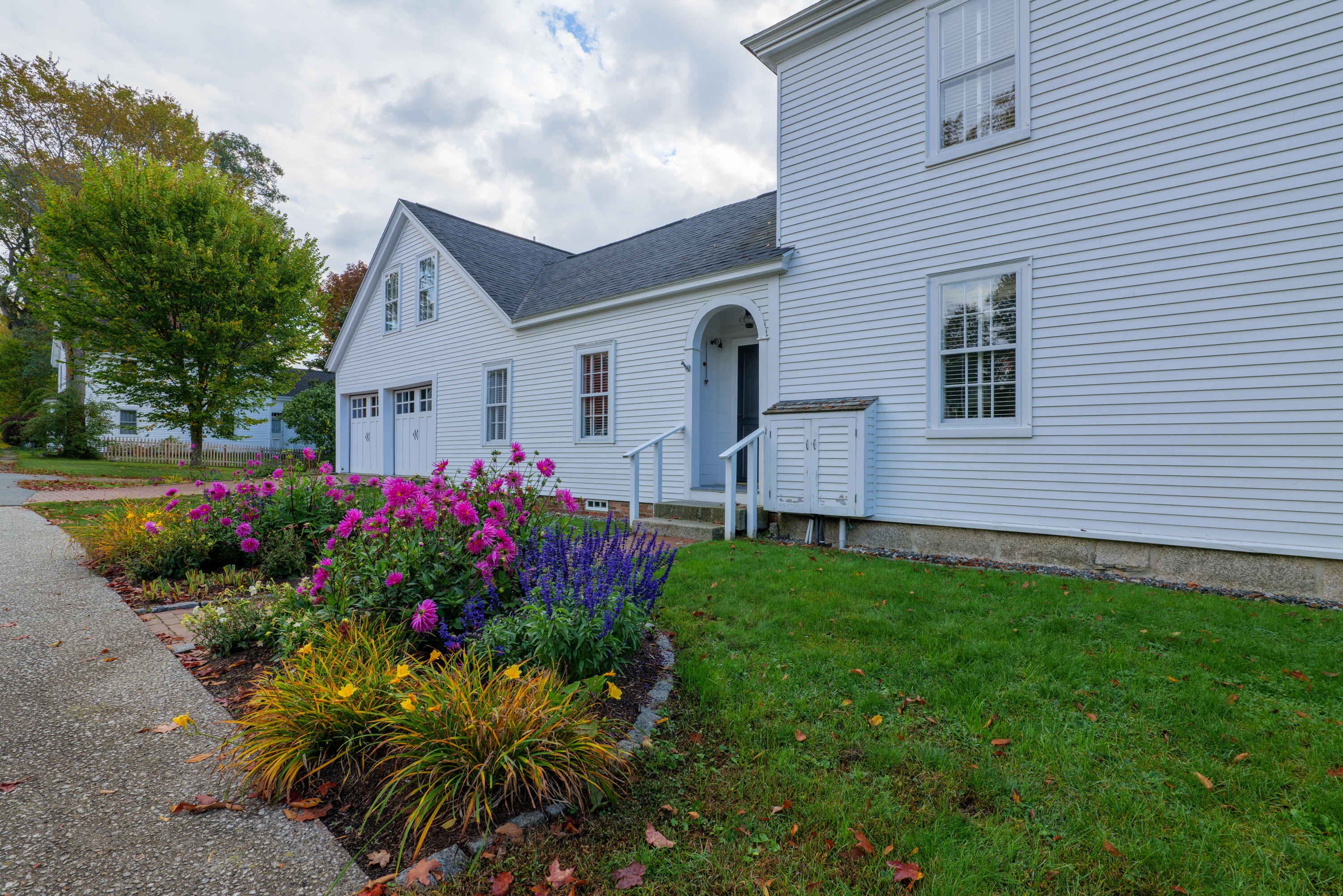 23 Green Street Castine, ME 04421 - Photo 6 of 78 01 - 23 Green Street HiRes - DTP