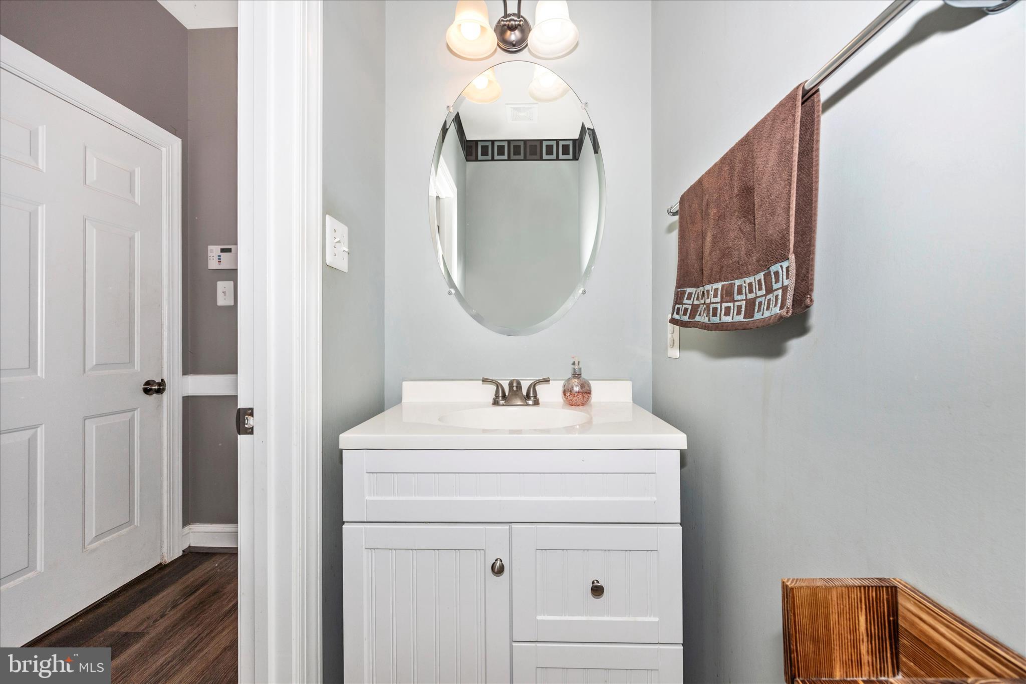 5633 Bartonsville Road Frederick, MD 21704 - Photo 20 of 54 Powder Room