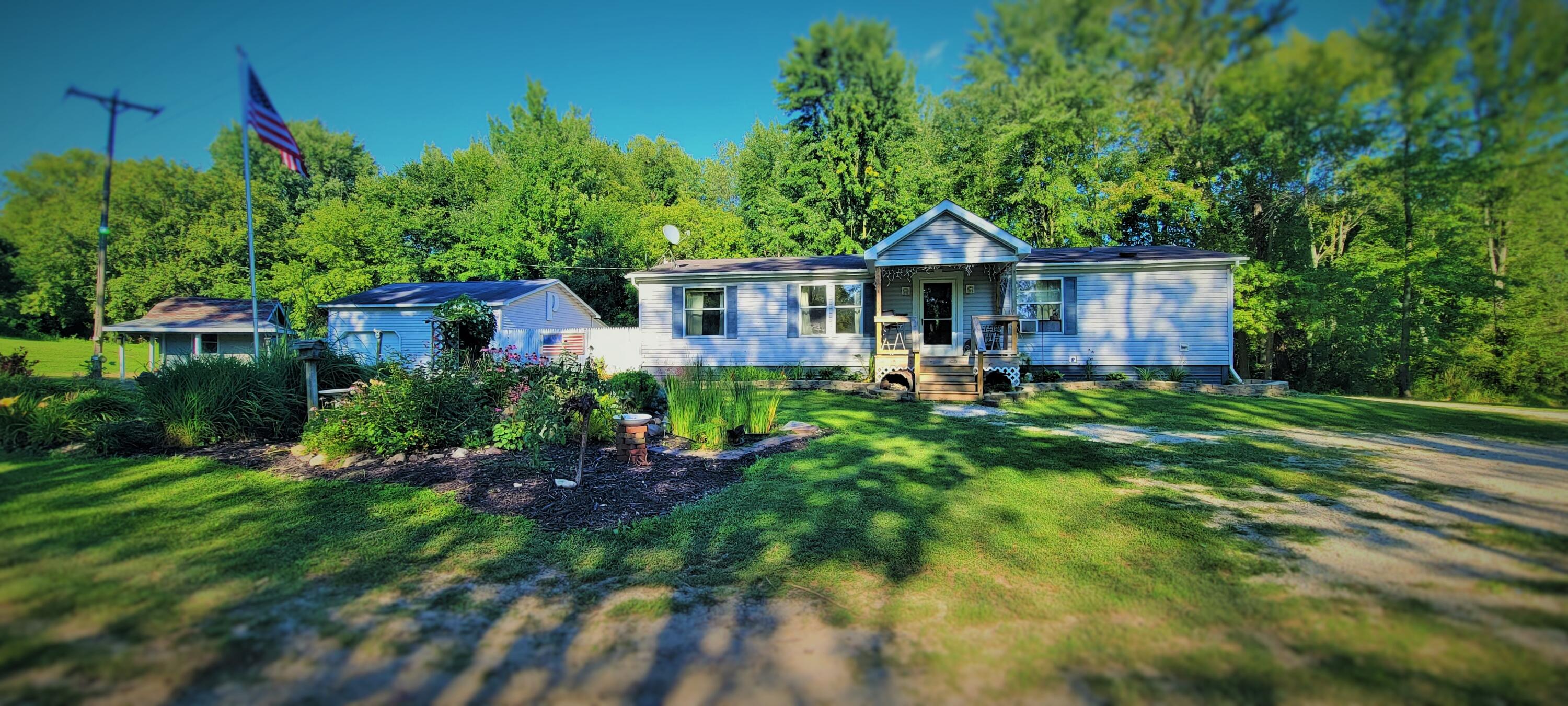 5881 Young Road Bellevue, MI 49021 - Photo 1 of 41 20220810_175903 (3)