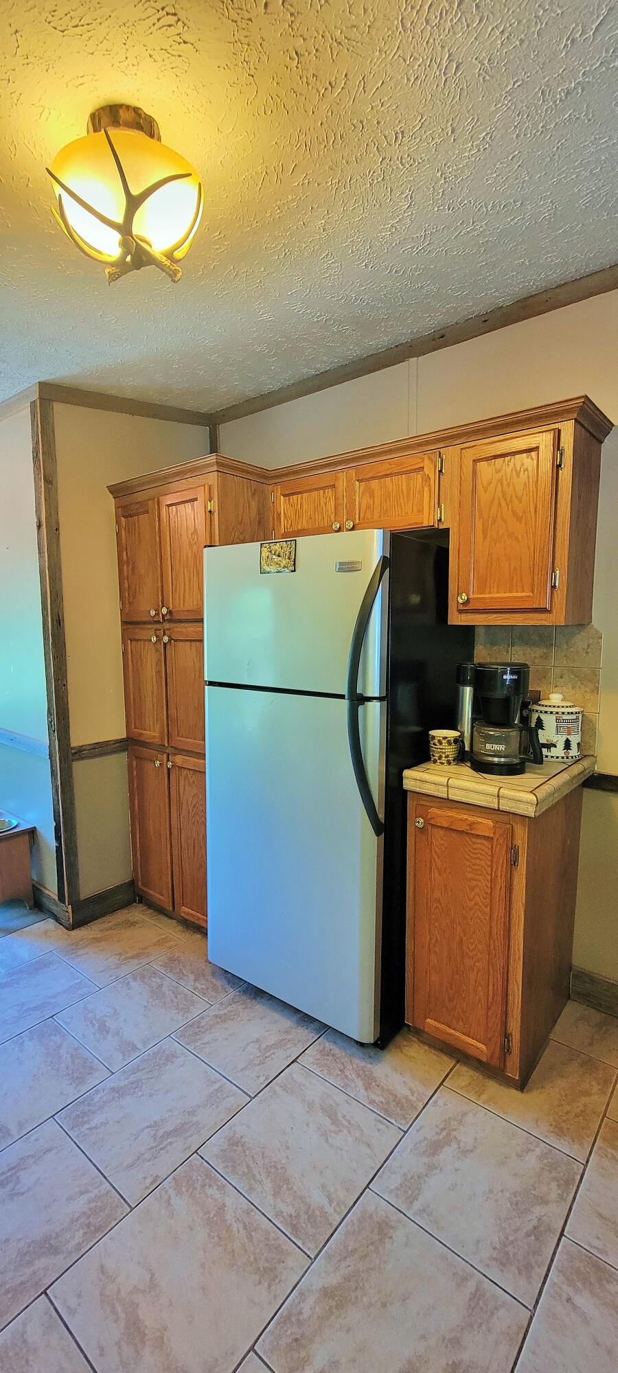 5881 Young Road Bellevue, MI 49021 - Photo 8 of 41 20220810_184515 (2)