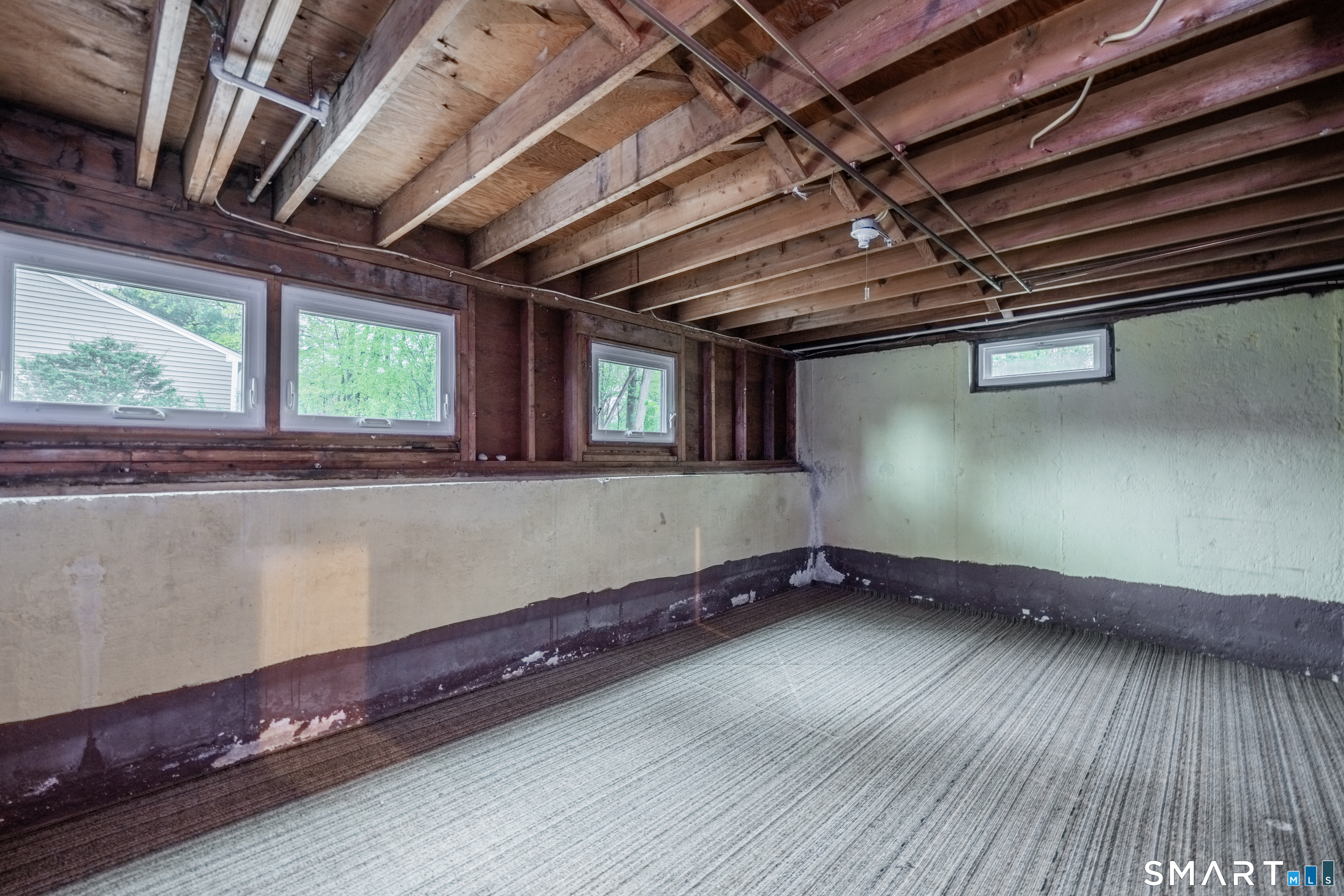 120 Goodwin Avenue Wethersfield, CT 06109 - Photo 20 of 30 Extra room in basement with large windows