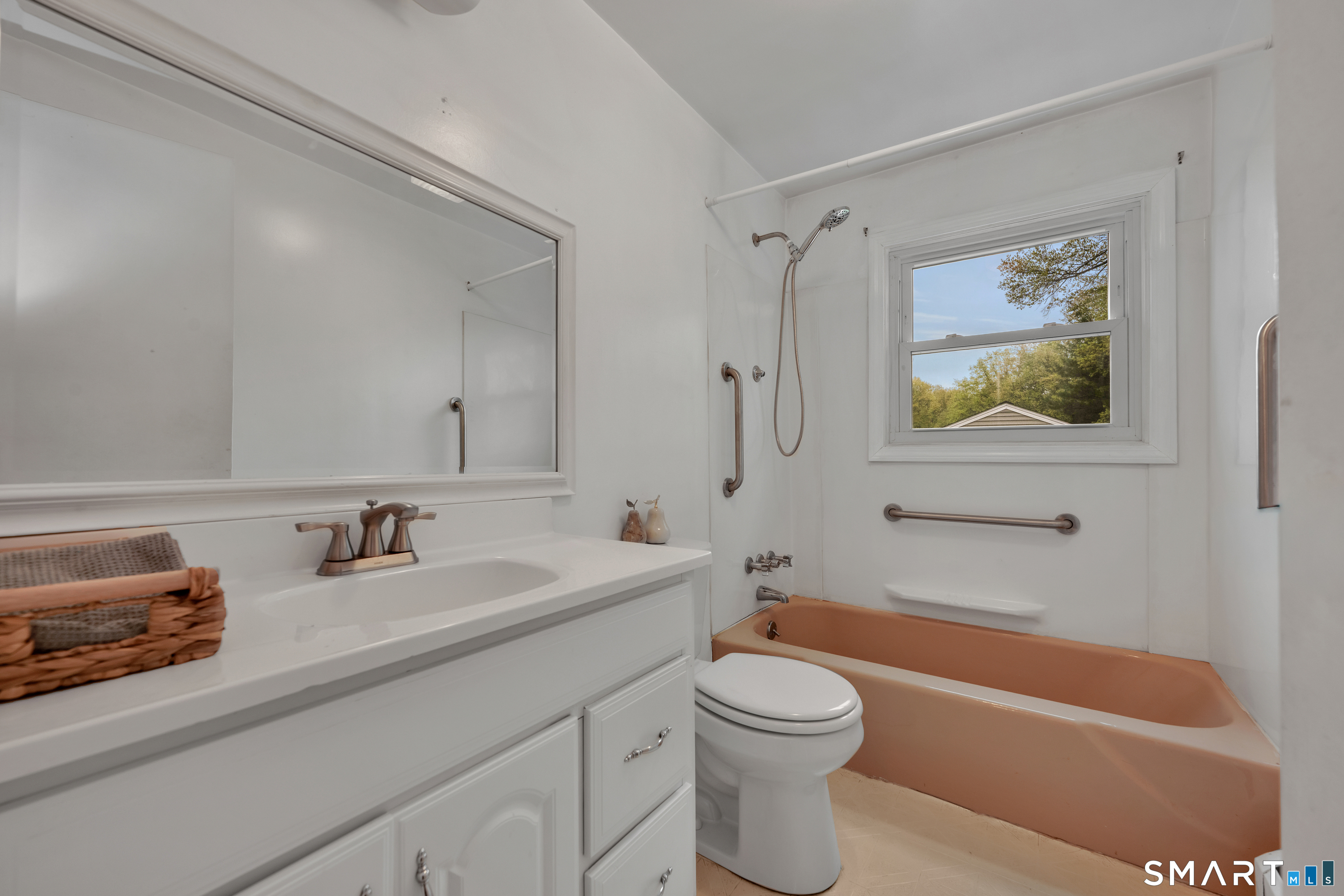 120 Goodwin Avenue Wethersfield, CT 06109 - Photo 10 of 30