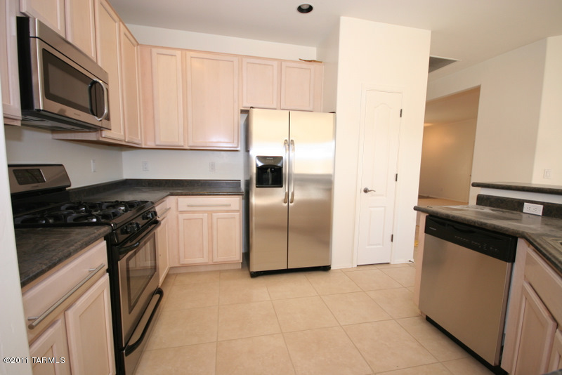 3579 East Northern Dancer Road Tucson, AZ 85739 - Photo 7 of 21