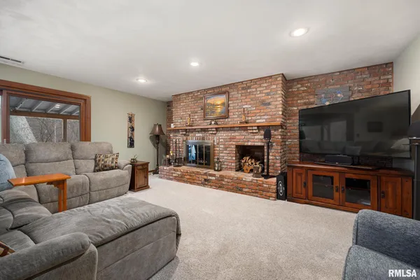 $499,000 | 11913 Sweetbriar Lane, Brimfield, IL 61517
