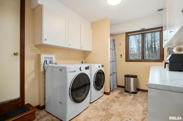 $499,000 | 11913 Sweetbriar Lane, Brimfield, IL 61517