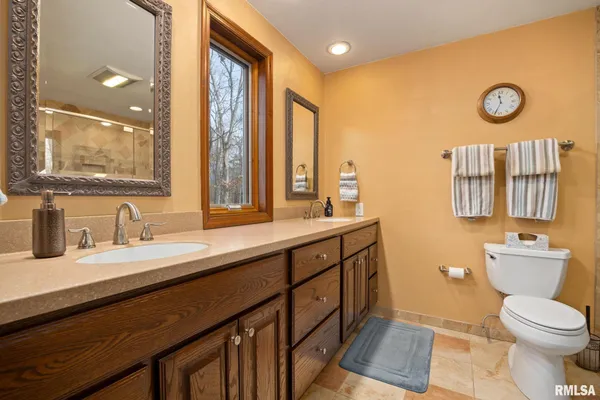 $499,000 | 11913 Sweetbriar Lane, Brimfield, IL 61517