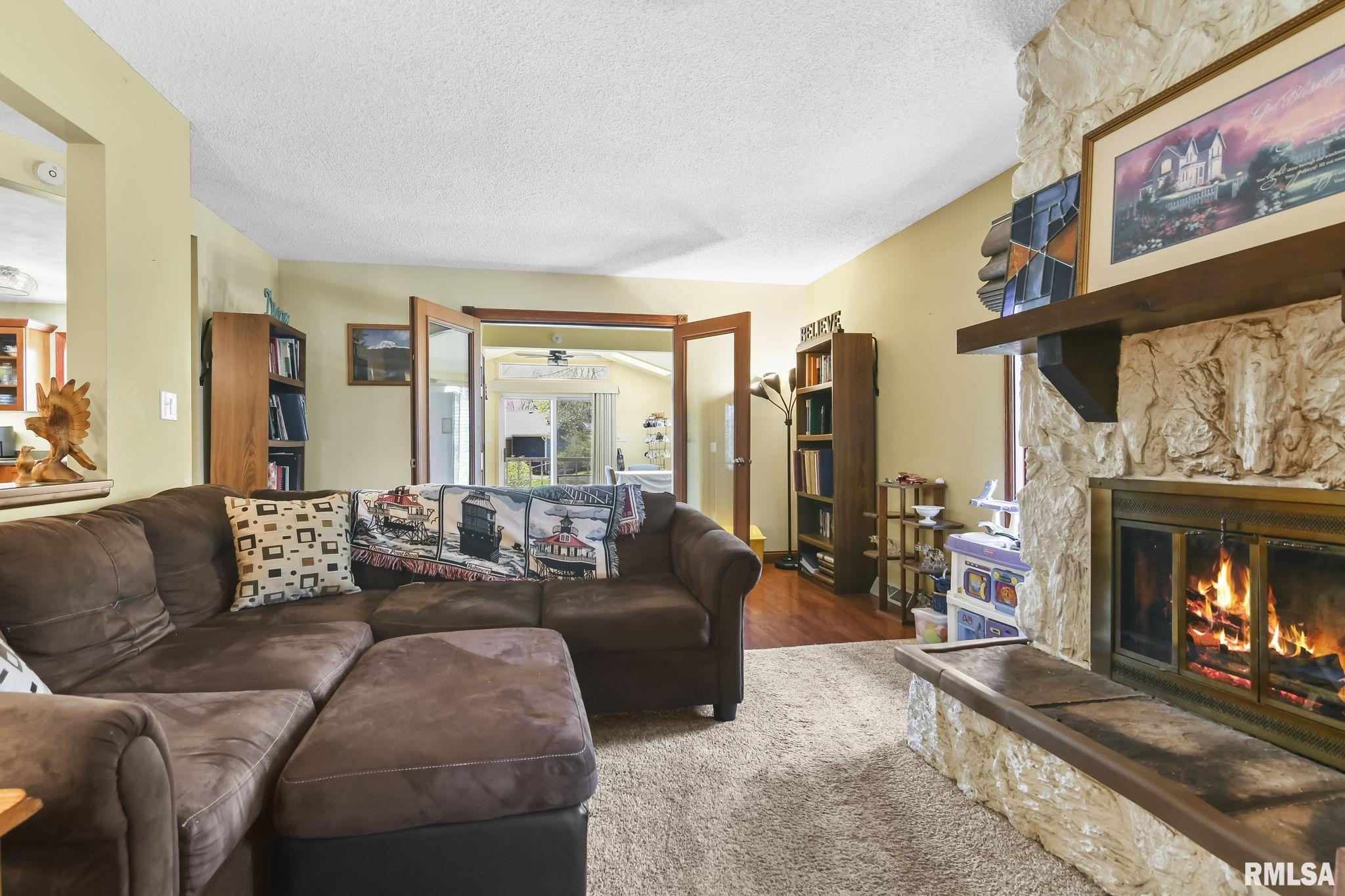 2836 Ticonderoga Street Springfield, IL 62704 - Photo 6 of 37 Gallery Image 6