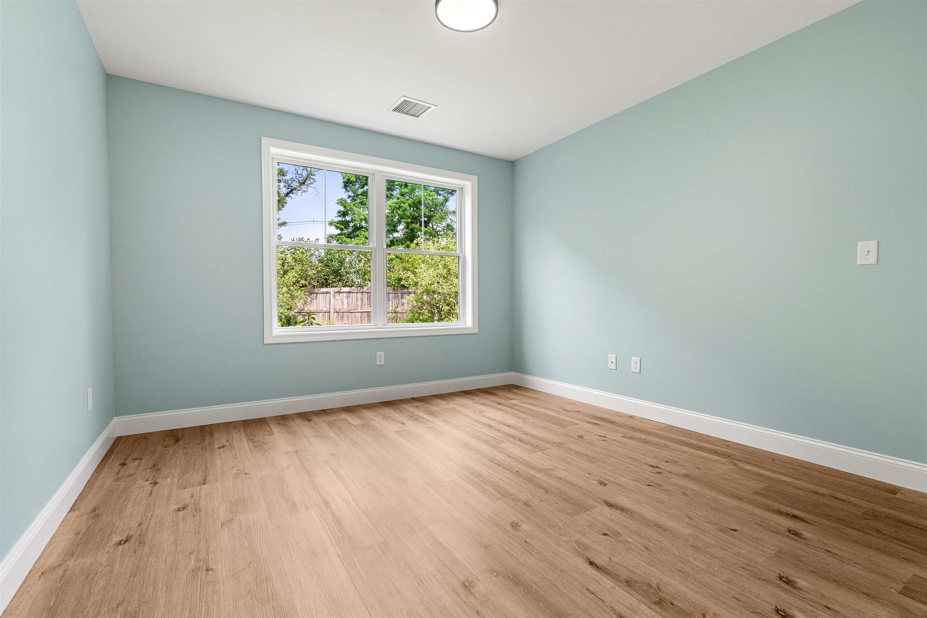 2 Spruce Street Rochester, NH 03867 - Photo 31 of 34