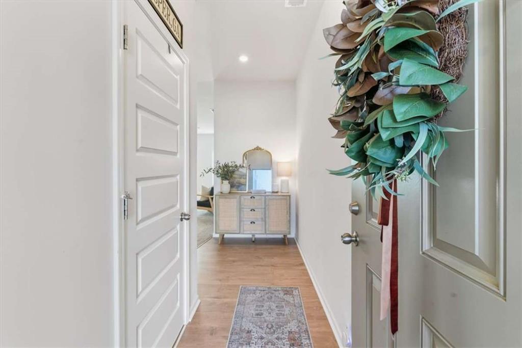 91 Pinnacle Way Jasper, GA 30143 - Photo 6 of 37 a view of hallway with wooden floor