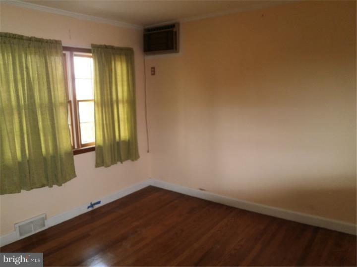 46 Rutledge Avenue Ewing, NJ 08618 - Photo 14 of 21