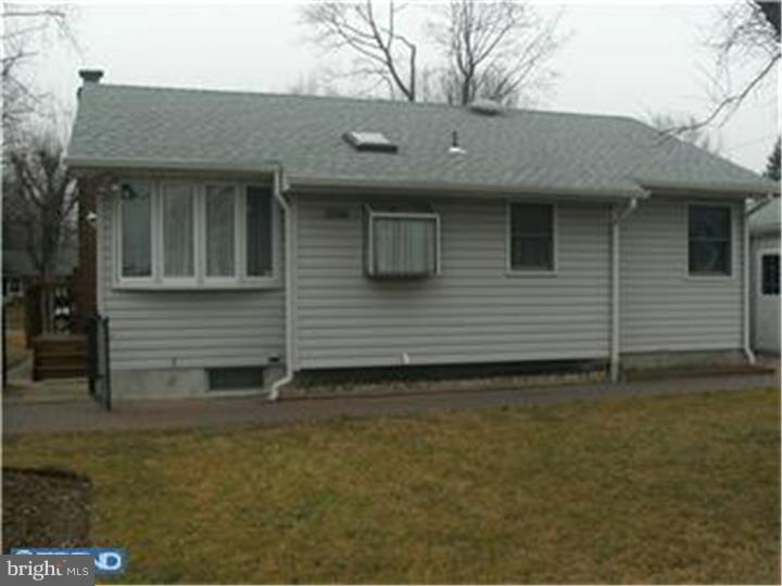 46 Rutledge Avenue Ewing, NJ 08618 - Photo 3 of 21