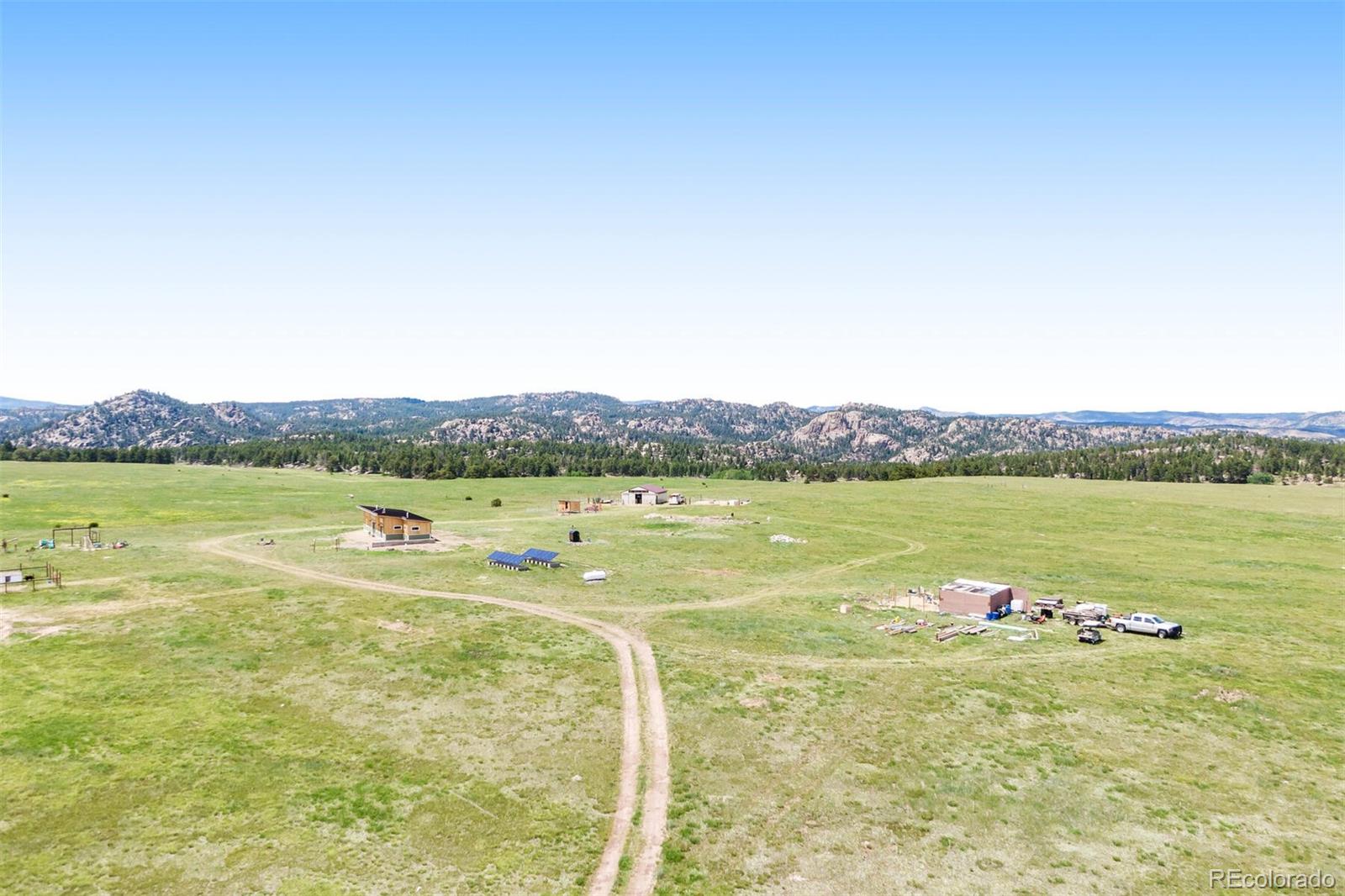 98 Sky Prairie Road Livermore, CO 80536 - Photo 21 of 31 Gallery Image 21