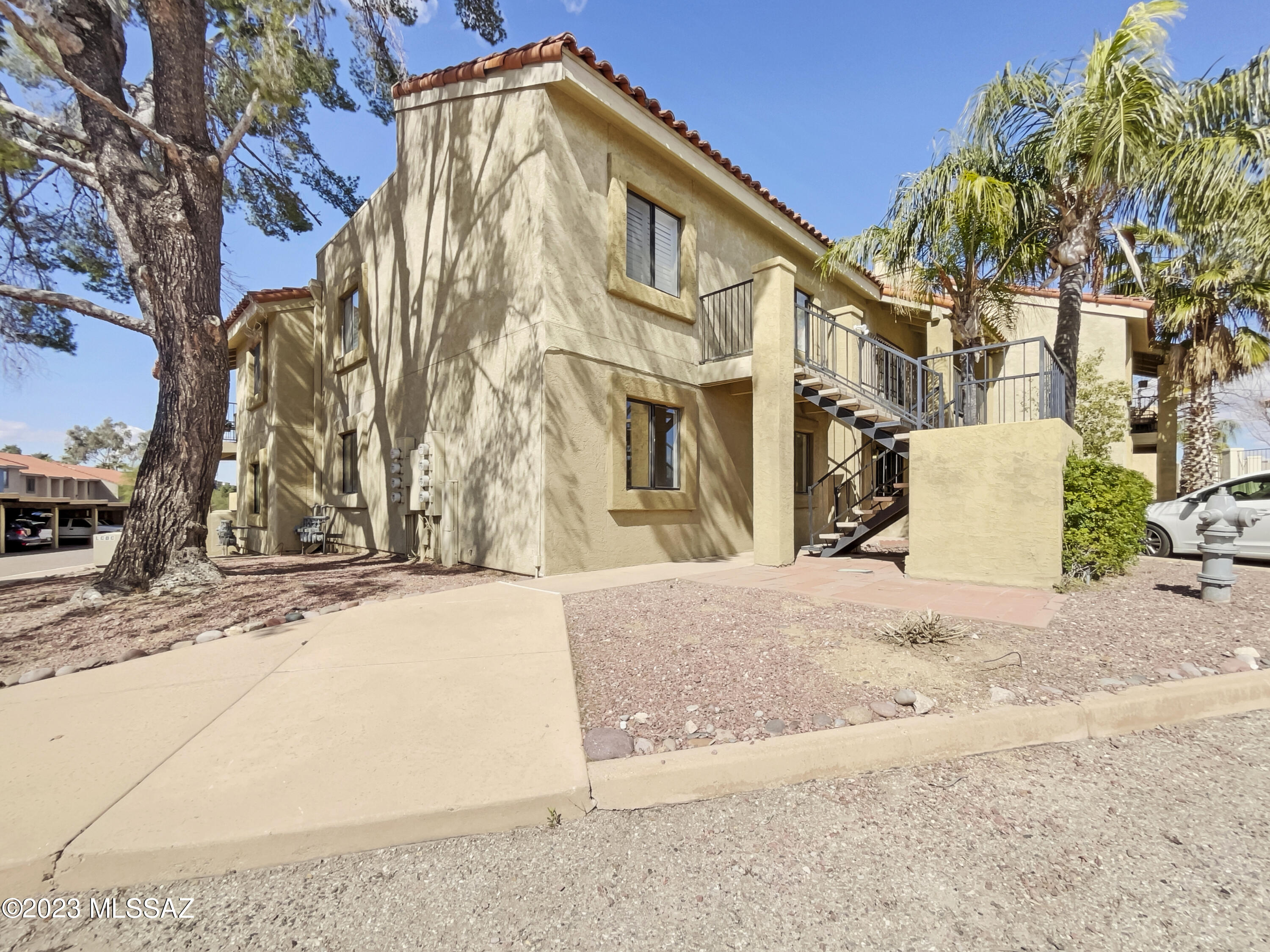 8255 North Oracle Road, Unit 101 Tucson, AZ 85704 - Photo 10 of 31 Gallery Image 10