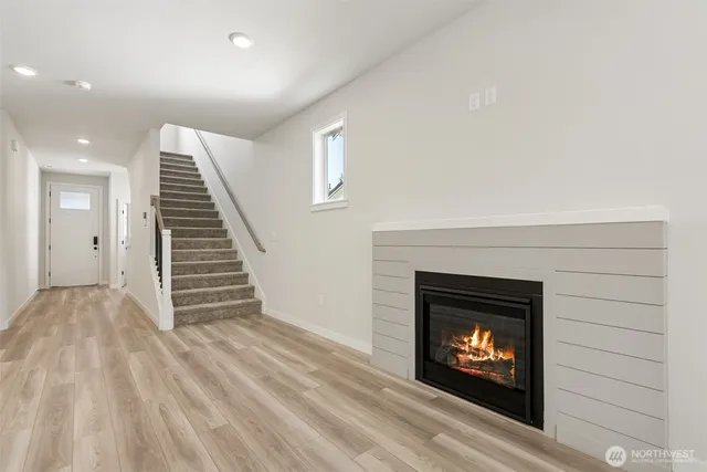 $999,990 | 2067 Northeast Norseman Way, Poulsbo, WA 98370