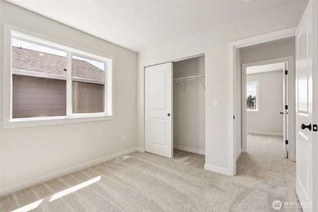 $999,990 | 2067 Northeast Norseman Way, Poulsbo, WA 98370