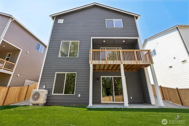 $999,990 | 2067 Northeast Norseman Way, Poulsbo, WA 98370