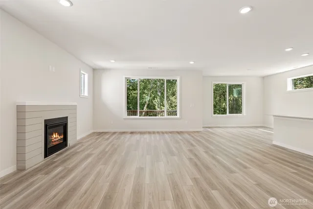 $999,990 | 2067 Northeast Norseman Way, Poulsbo, WA 98370