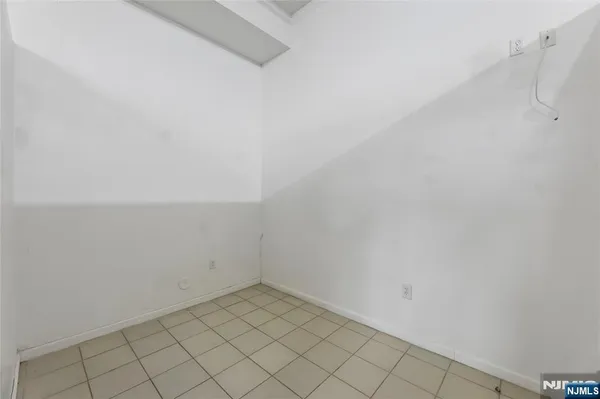 $1,300,000 | 104-108 Harrison Avenue, Harrison, NJ 07029