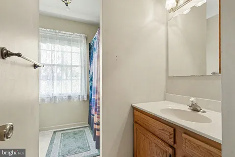 $599,900 | 25 William Penn Drive, Schwenksville, PA 19473