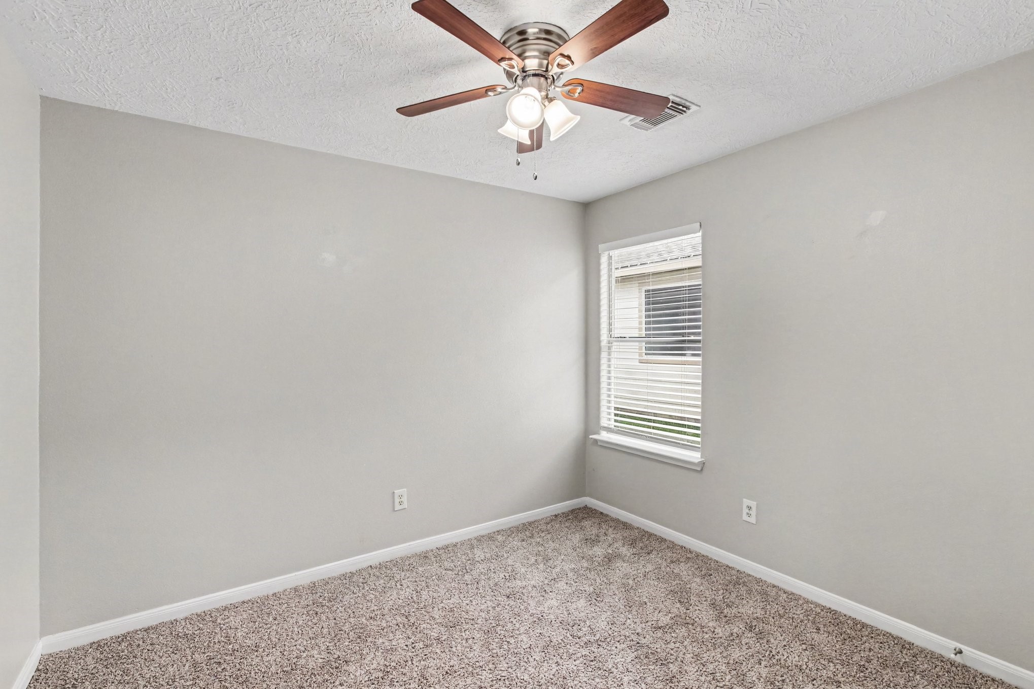 4914 Comal River Loop Spring, TX 77386 - Photo 11 of 16
