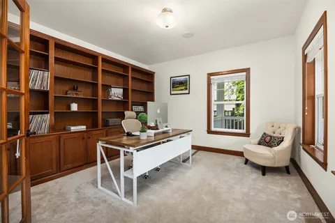 $1,180,000 | 17401 125th Street Southeast, Snohomish, WA 98290