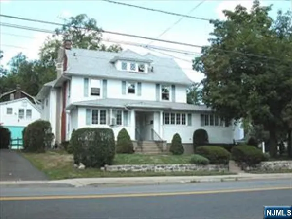 $2,795 | Undisclosed Address, Ridgewood, NJ 07450