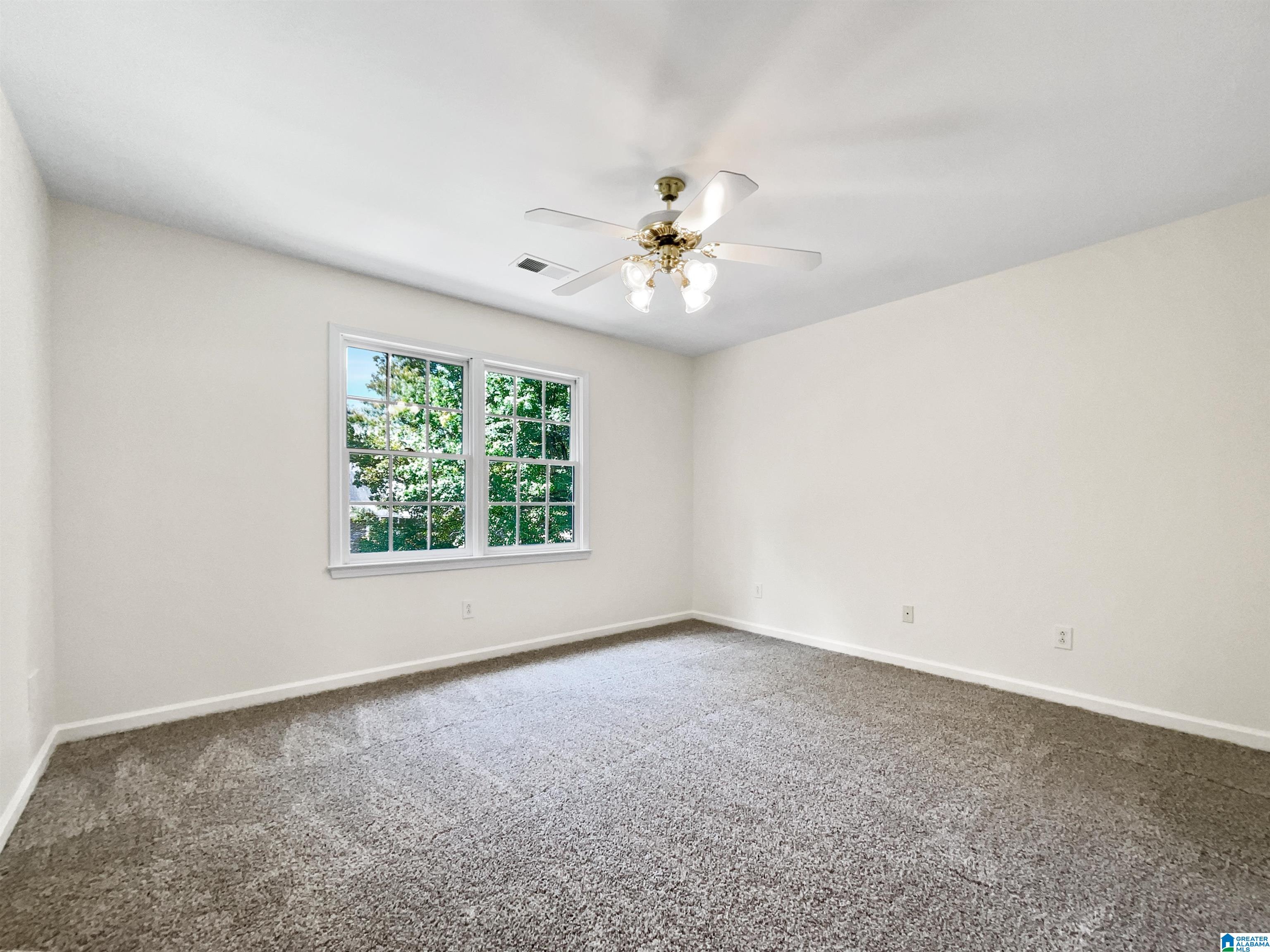 6474 Cambridge Road Pinson, AL 35126 - Photo 5 of 29