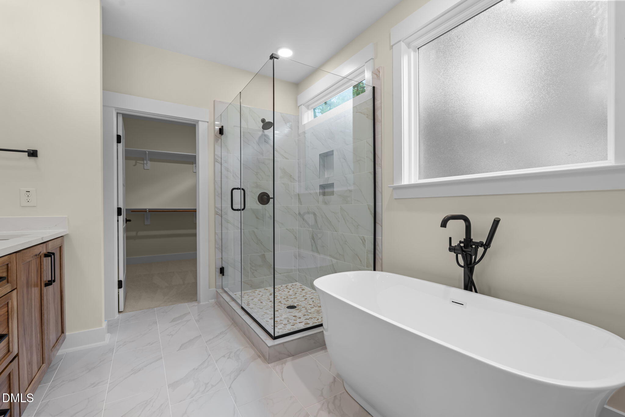 188 Landon Ridge Sanford, NC 27330 - Photo 24 of 44 a bathroom with a bathtub and a shower