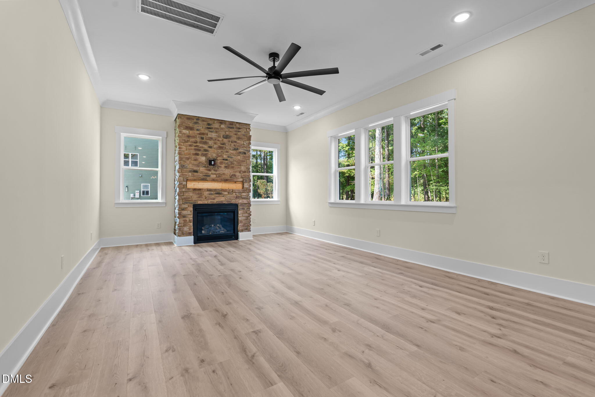 188 Landon Ridge Sanford, NC 27330 - Photo 10 of 44 33-web-or-mls-DSC06446