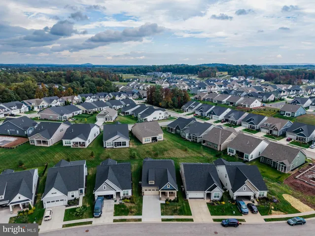 $450,000 | 33 Rolling Hills Way, Gettysburg, PA 17325