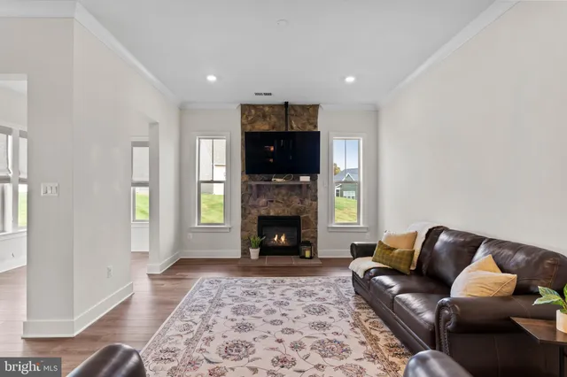 $450,000 | 33 Rolling Hills Way, Gettysburg, PA 17325