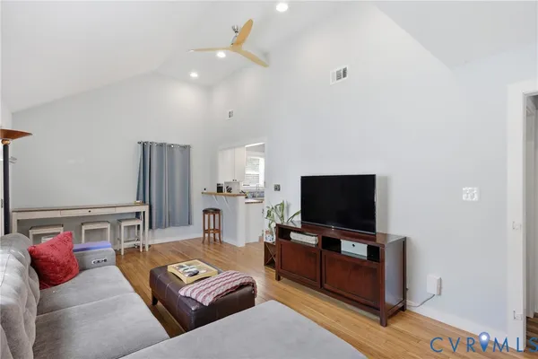 $299,990 | 1016 Crafton Lane, Richmond, VA 23222
