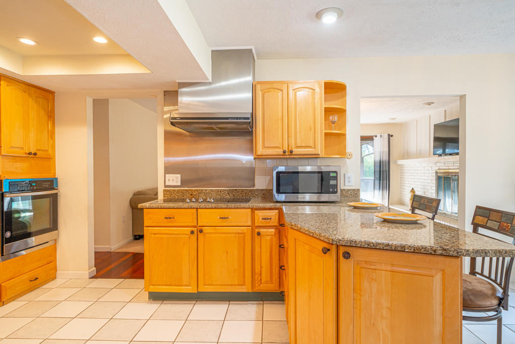 725 Runnymede Road Dayton, OH 45419 - Photo 7 of 91