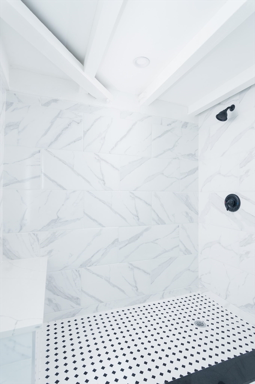 136 French Road Templeton, MA 01468 - Photo 19 of 31 a bathroom with a shower
