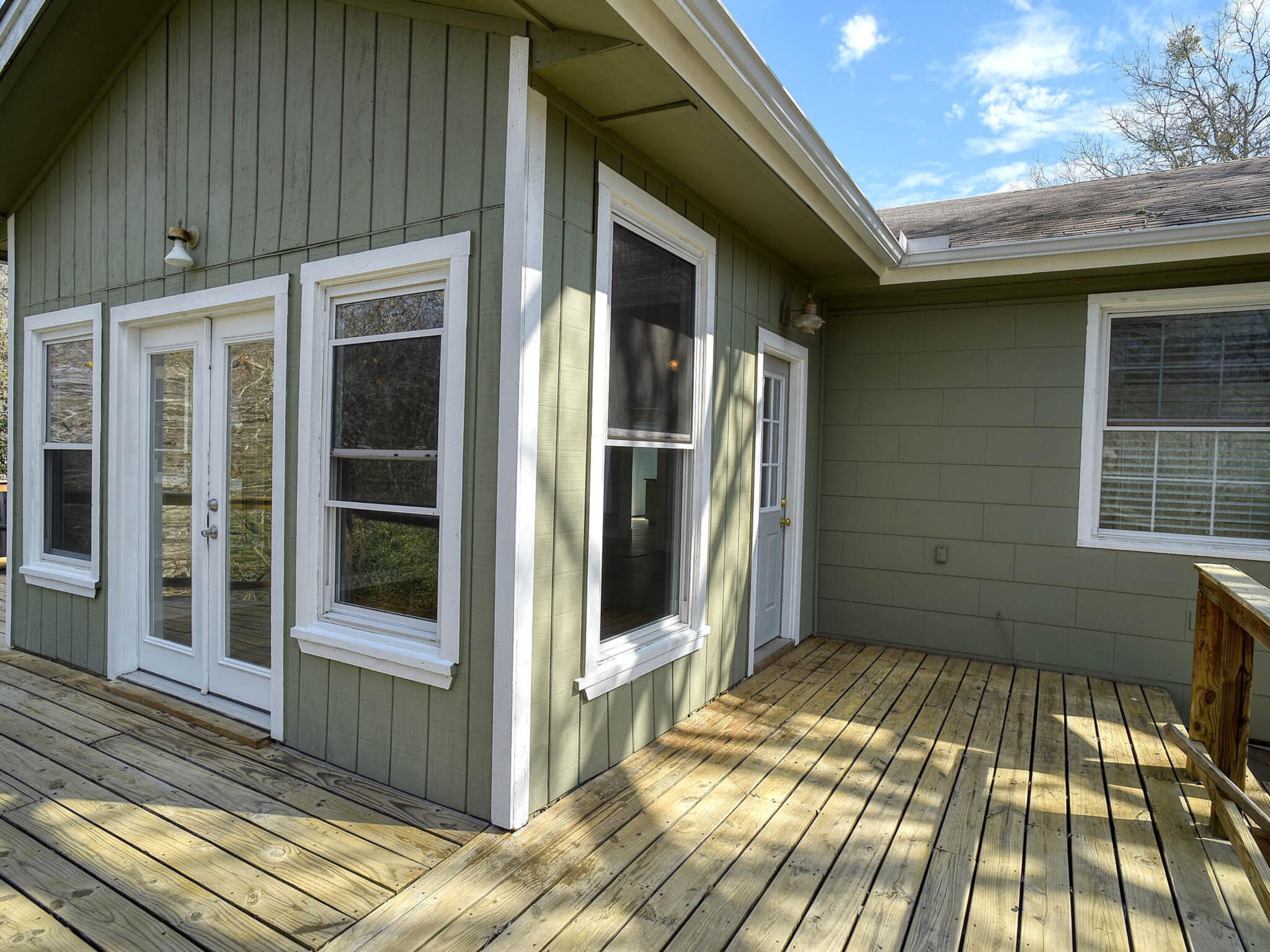 156 Clover Road Cedar Creek, TX 78612 - Photo 29 of 38