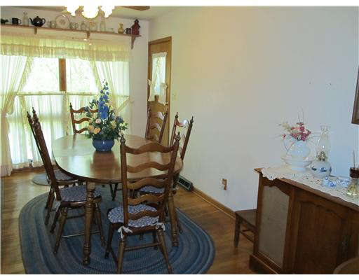 58075 Beech Road Osceola, IN 46561 - Photo 6 of 11 Gallery Image 6
