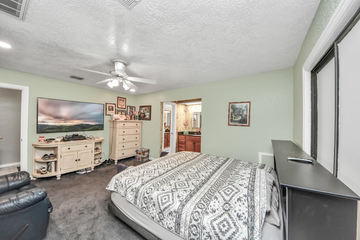 8407 Bandridge Road La Porte, TX 77571 - Photo 17 of 35