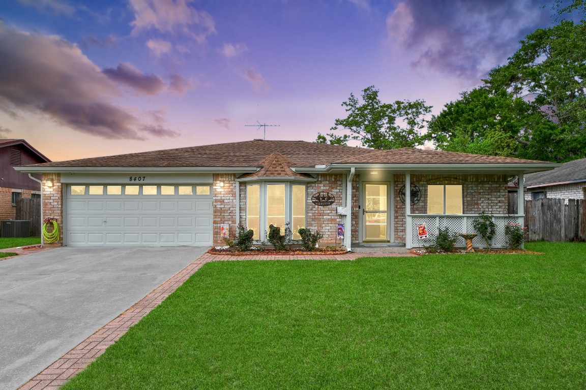 8407 Bandridge Road La Porte, TX 77571 - Photo 2 of 35