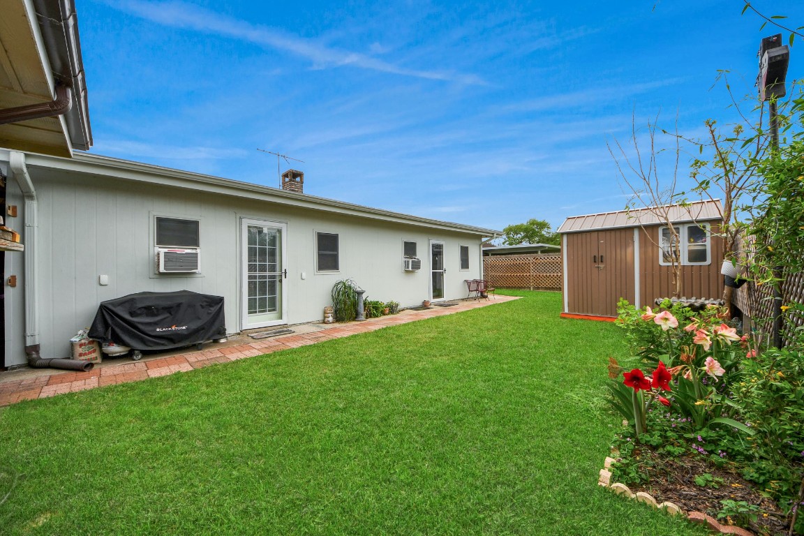 8407 Bandridge Road La Porte, TX 77571 - Photo 30 of 35